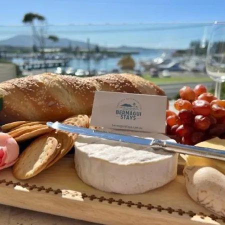 Vista Marina - 2 Bedroom Apartment - Amazing Views & Location Bermagui Exterior photo